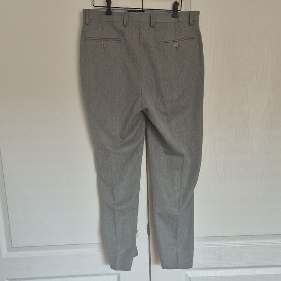 Tommy Hilfiger Men's Classic Gray Dress Pants - Picture 3 of 16